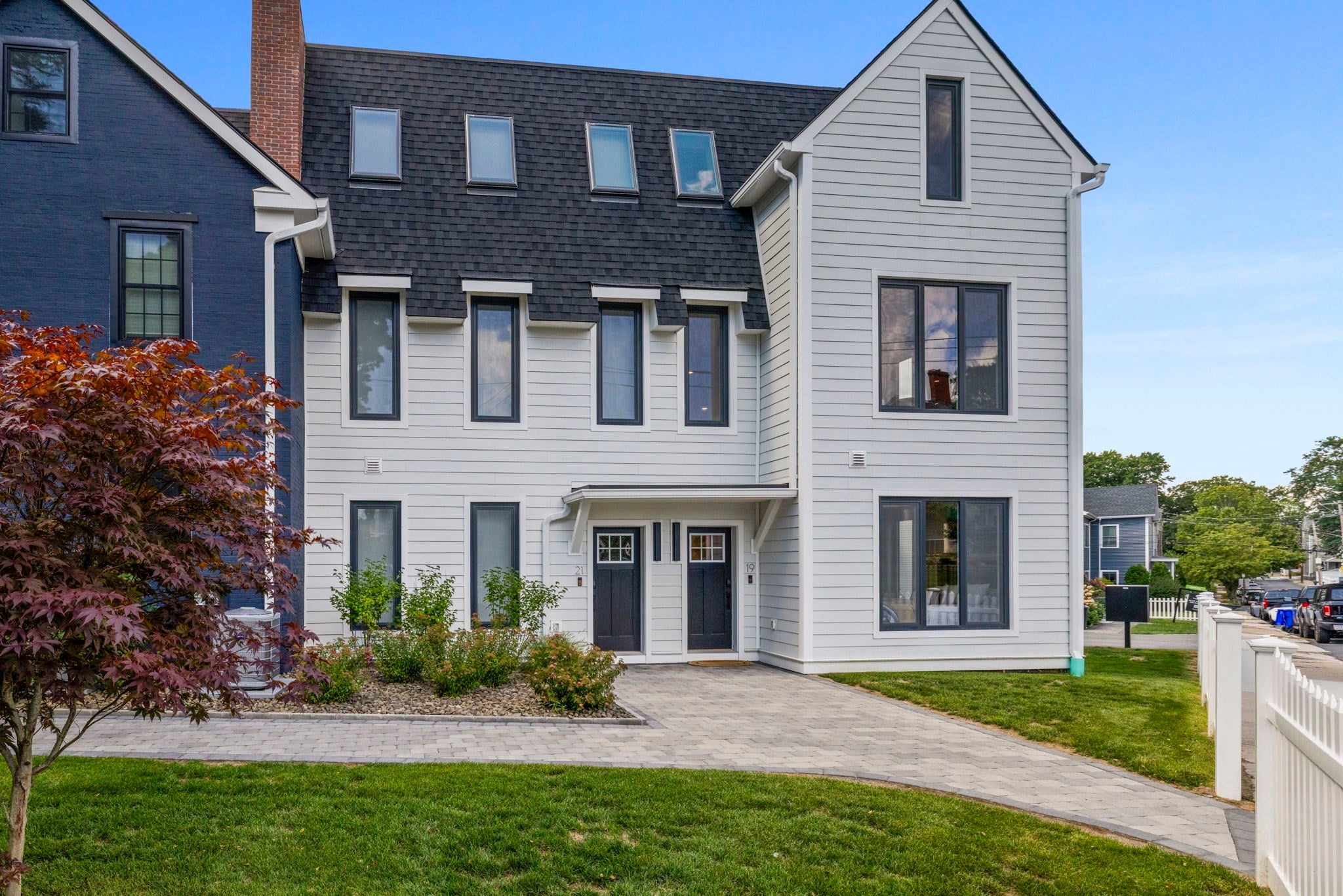 19 Ashland St