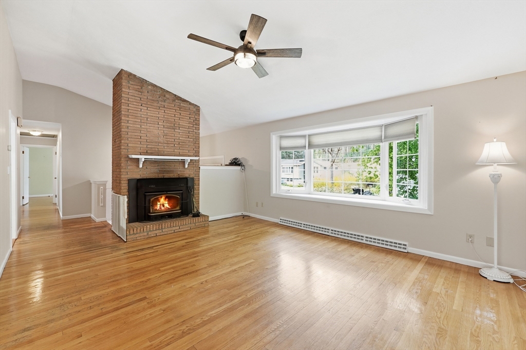 31 Lancaster Drive