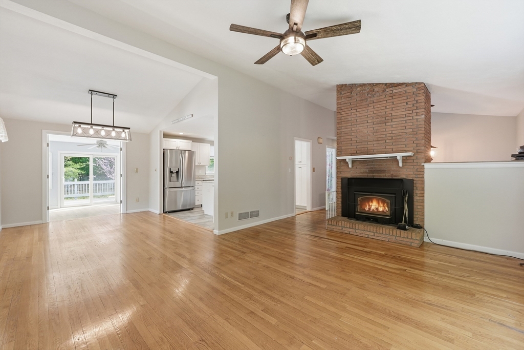 31 Lancaster Drive