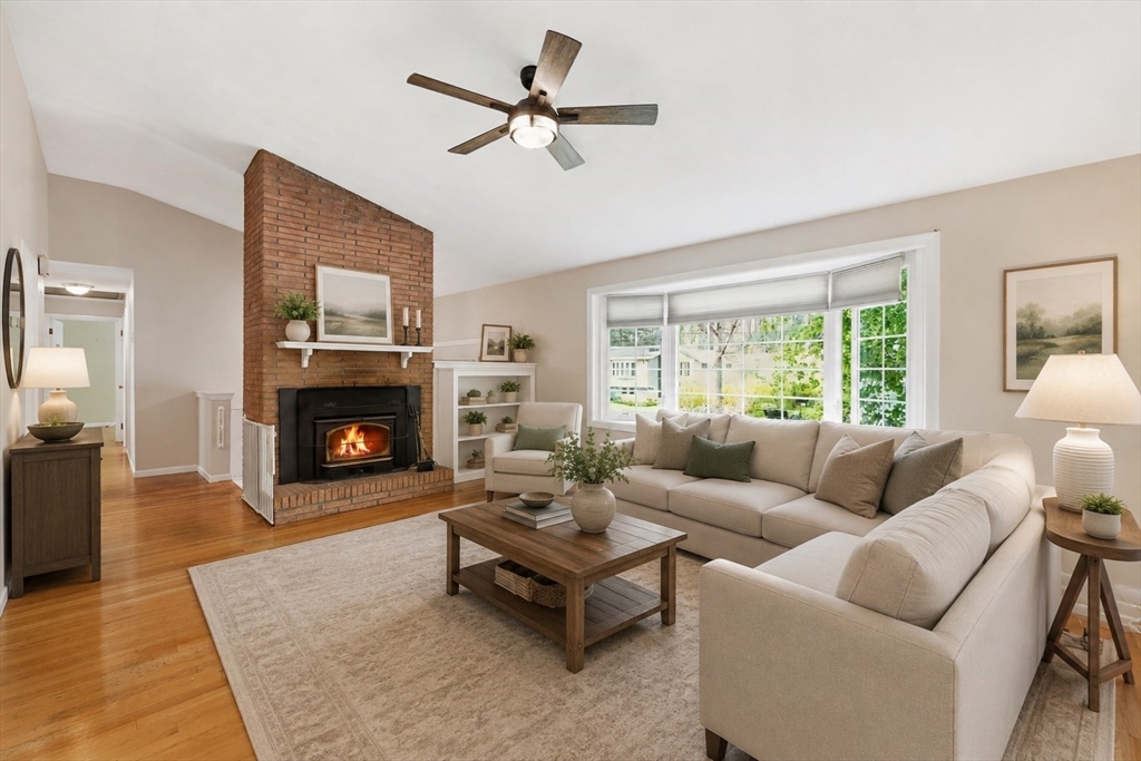 31 Lancaster Drive