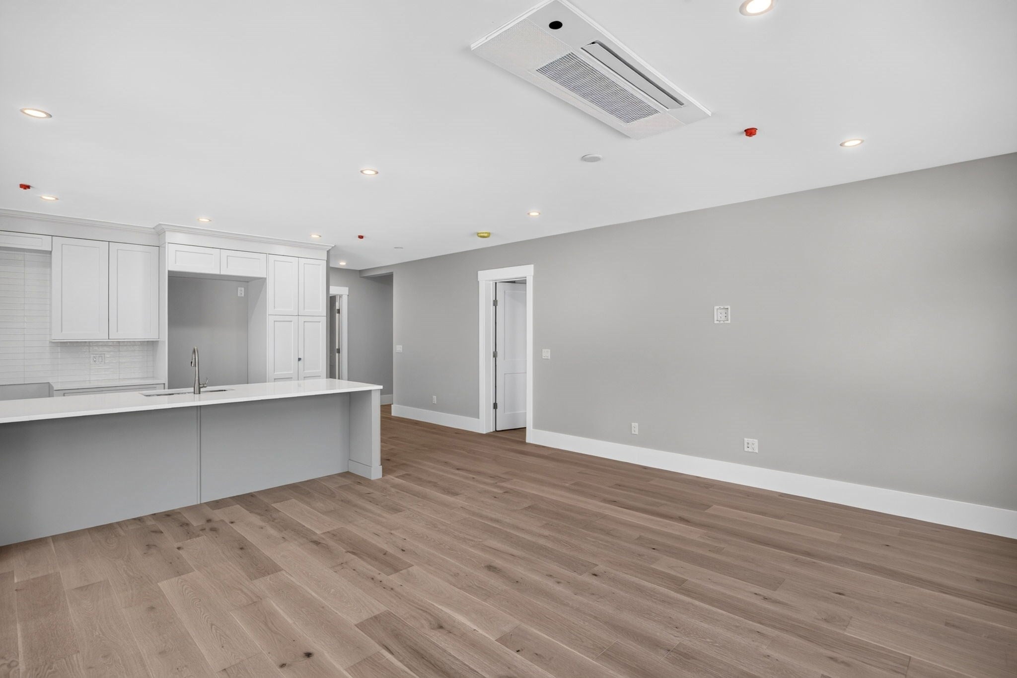 533 Woods Hole Road #E102, Falmouth, MA Photo #7