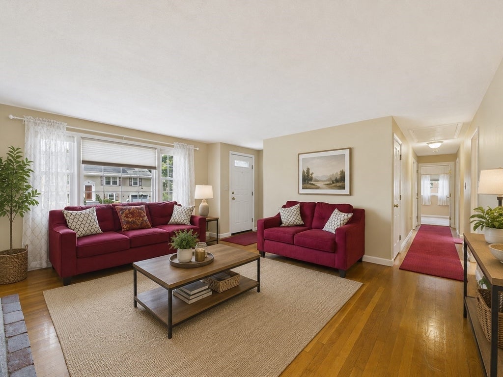 4 Anna Drive