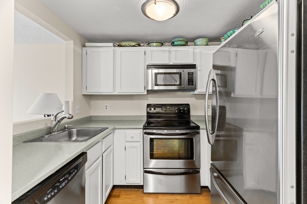 126 Westcliff Dr 126