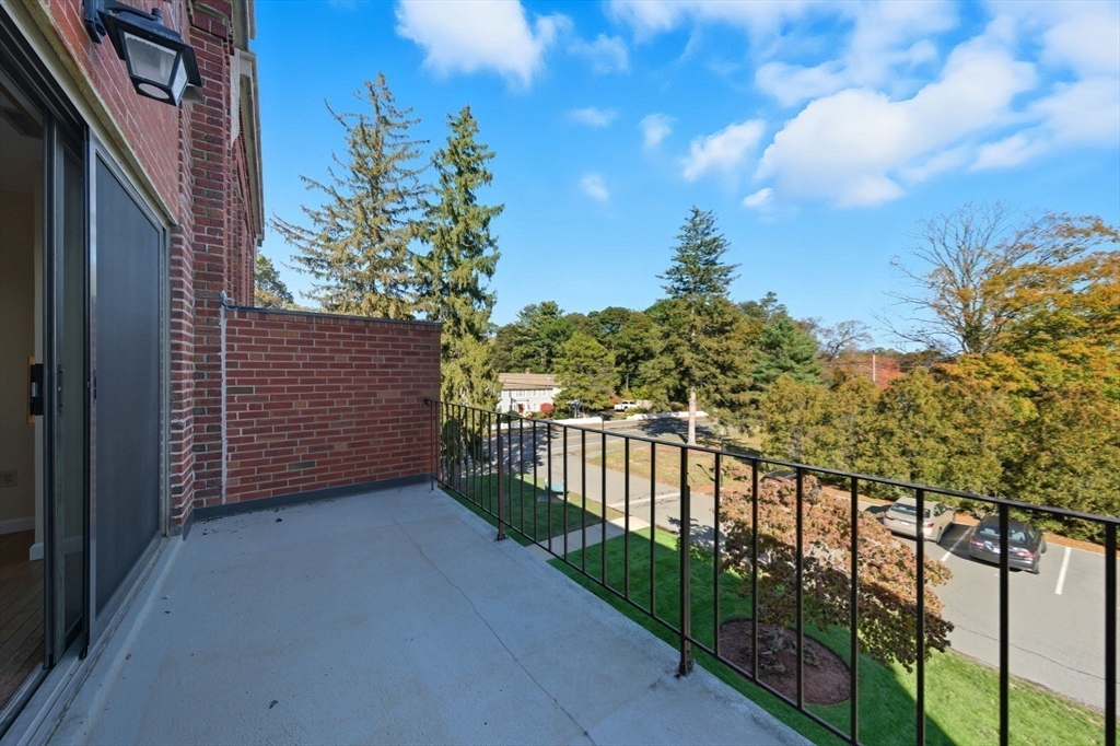 30 Conant St 3B