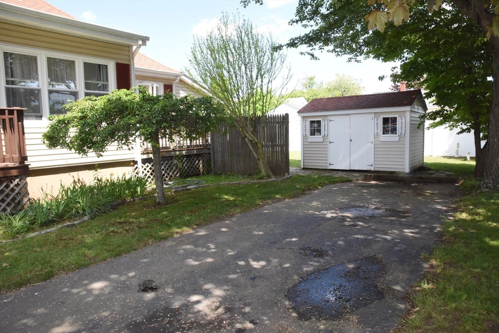 78 Munsey Ave