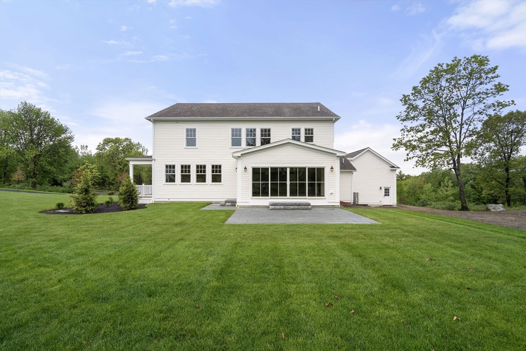 131 Nobscot Dr