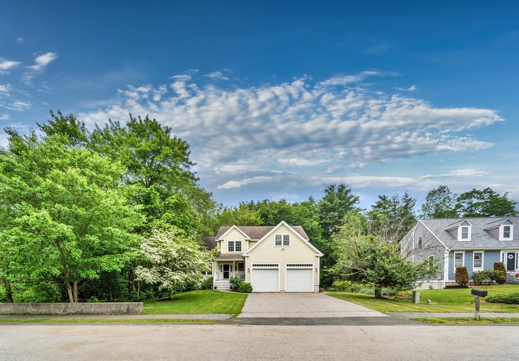 8 Frances Dr
