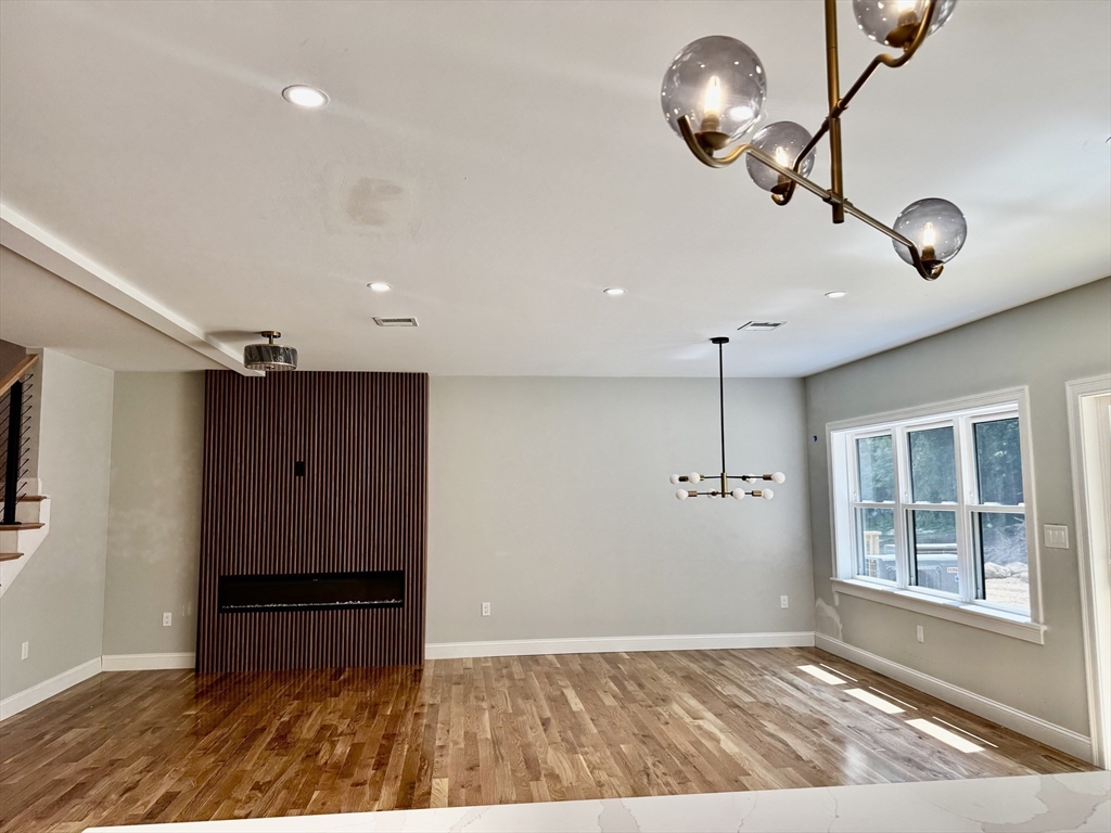 27 Rollins ST #A, Groveland, MA Photo #15