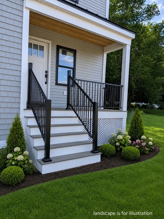 27 Rollins ST #A, Groveland, MA Photo #3