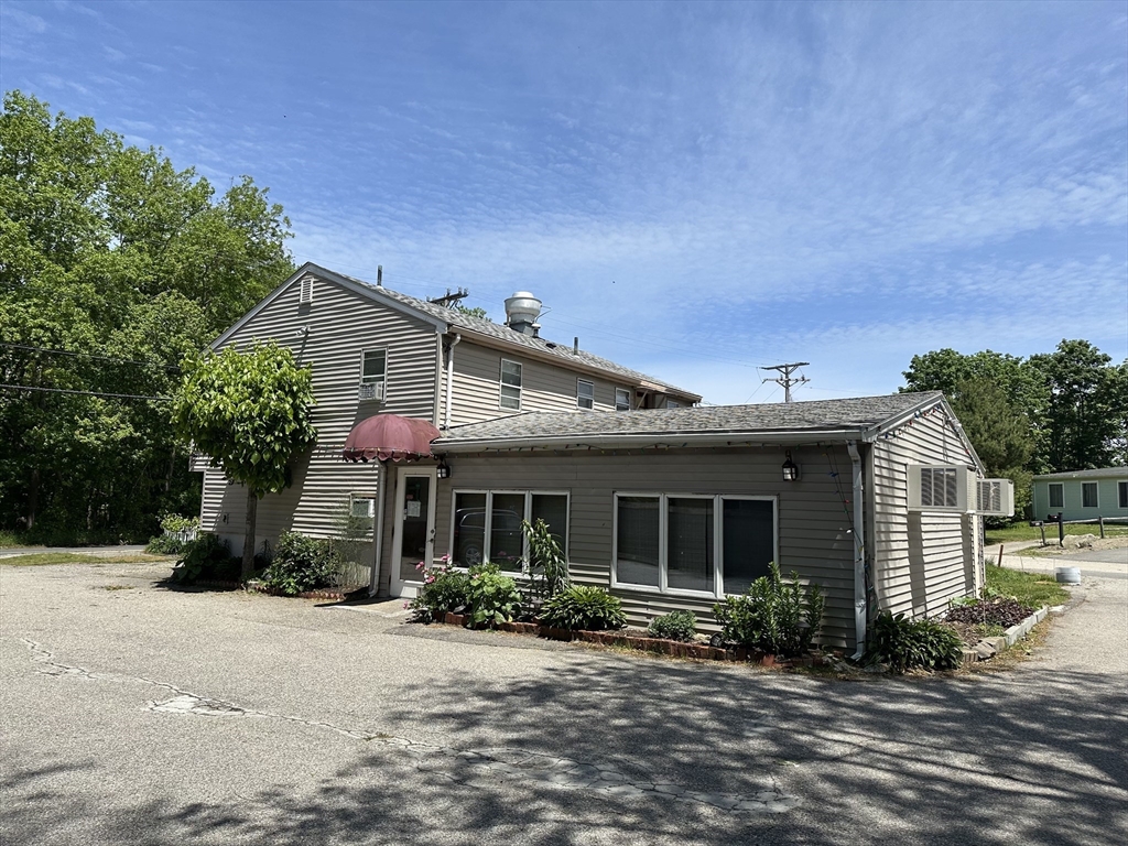 43 Careswell St
