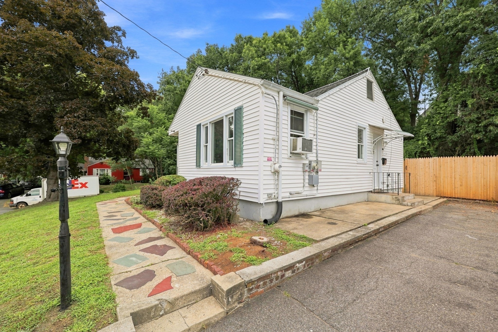 46 Kay St, Springfield, MA, 46 Kay St, Springfield, MA Photo #3