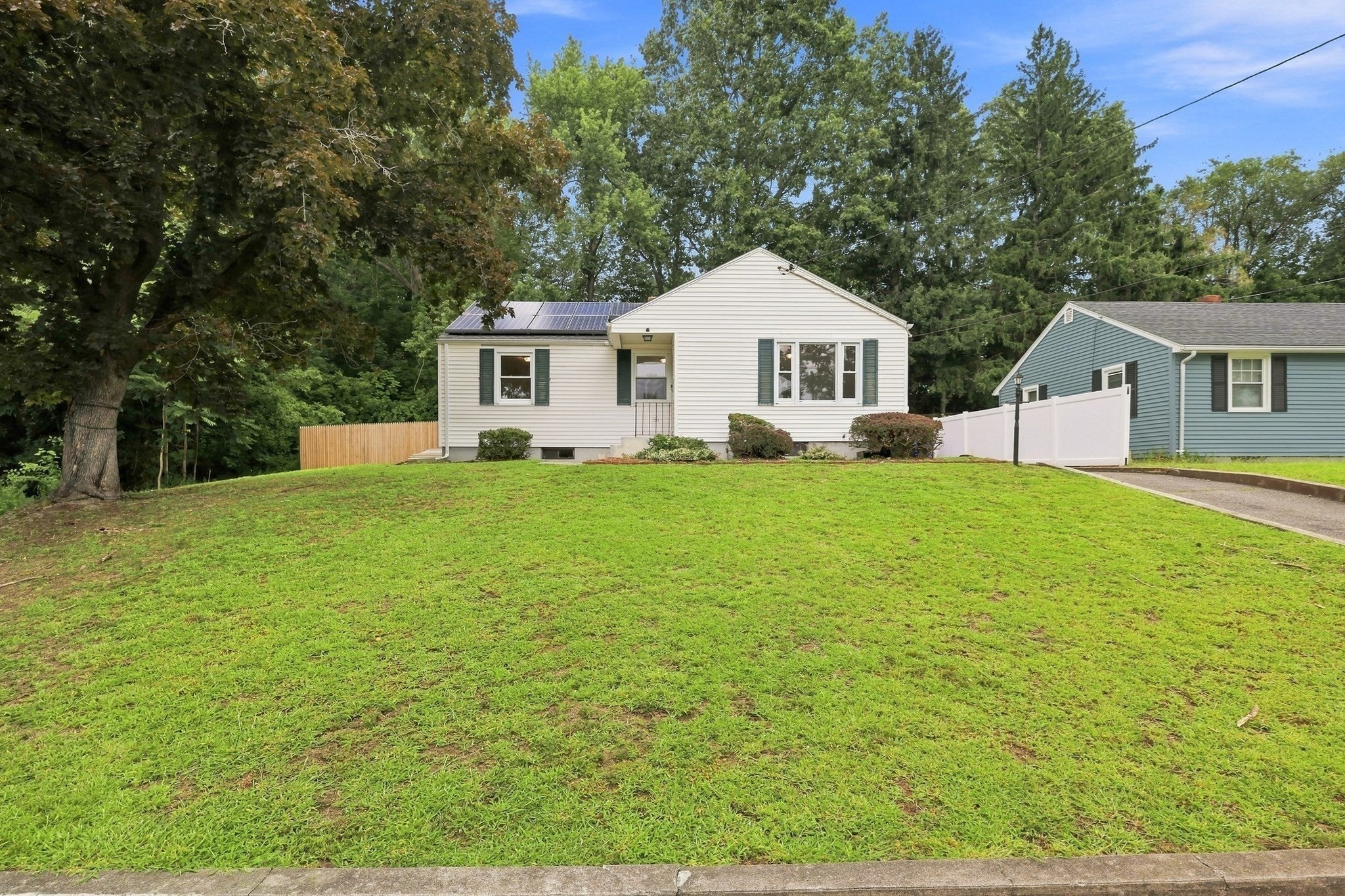 46 Kay St, Springfield, MA, 46 Kay St, Springfield, MA Photo #41