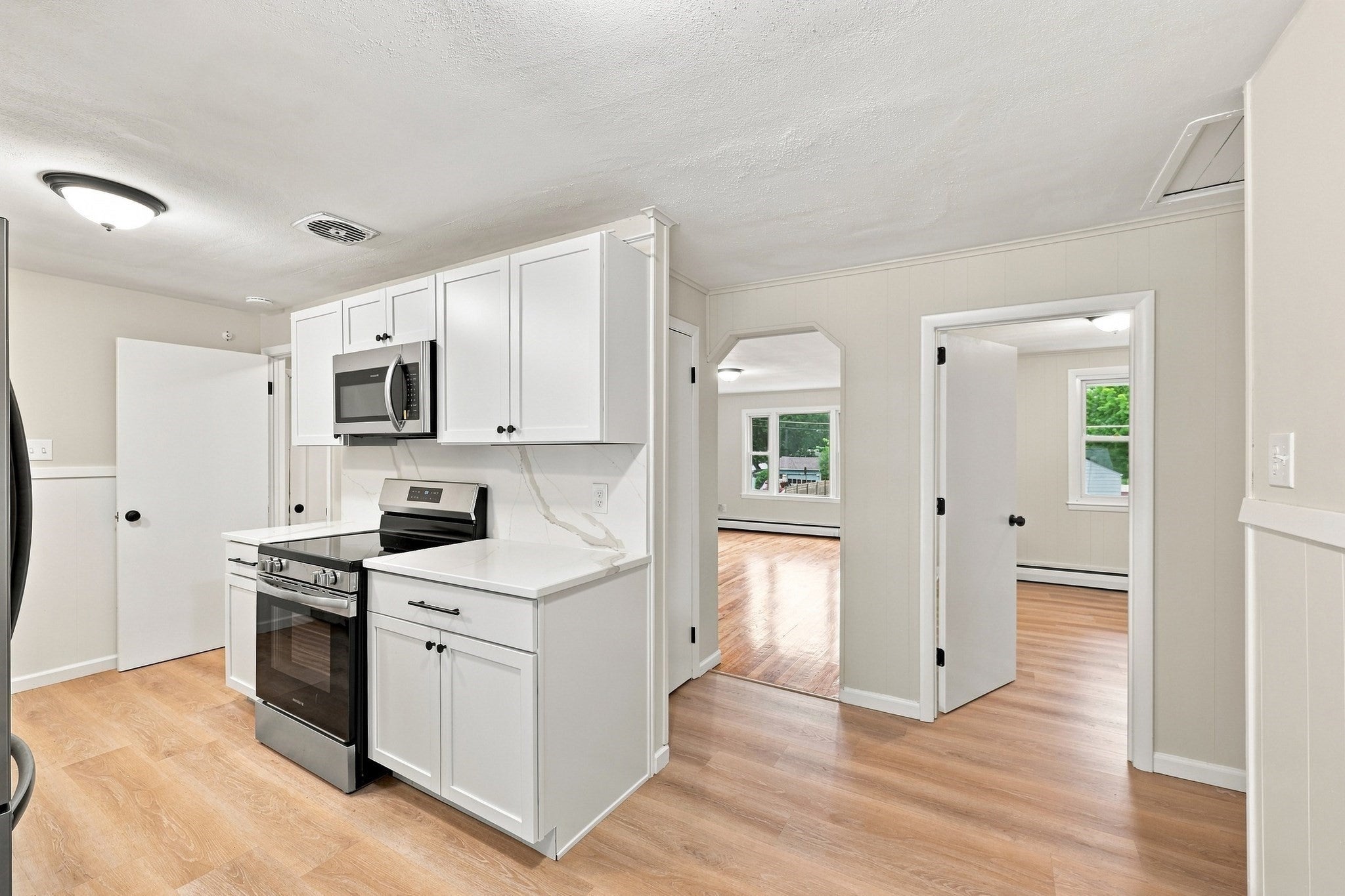 46 Kay St, Springfield, MA, 46 Kay St, Springfield, MA Photo #8