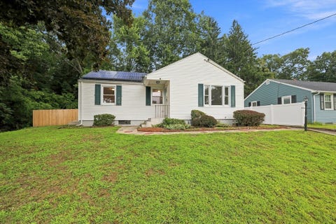 Photo of 46 Kay St, Springfield, MA 01109 (MLS # 73564336)