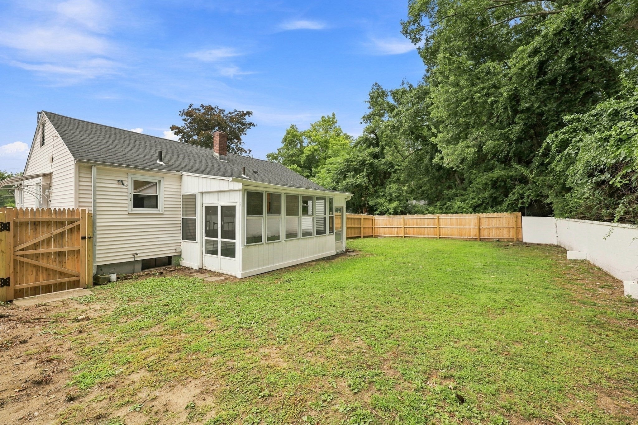 46 Kay St, Springfield, MA, 46 Kay St, Springfield, MA Photo #36