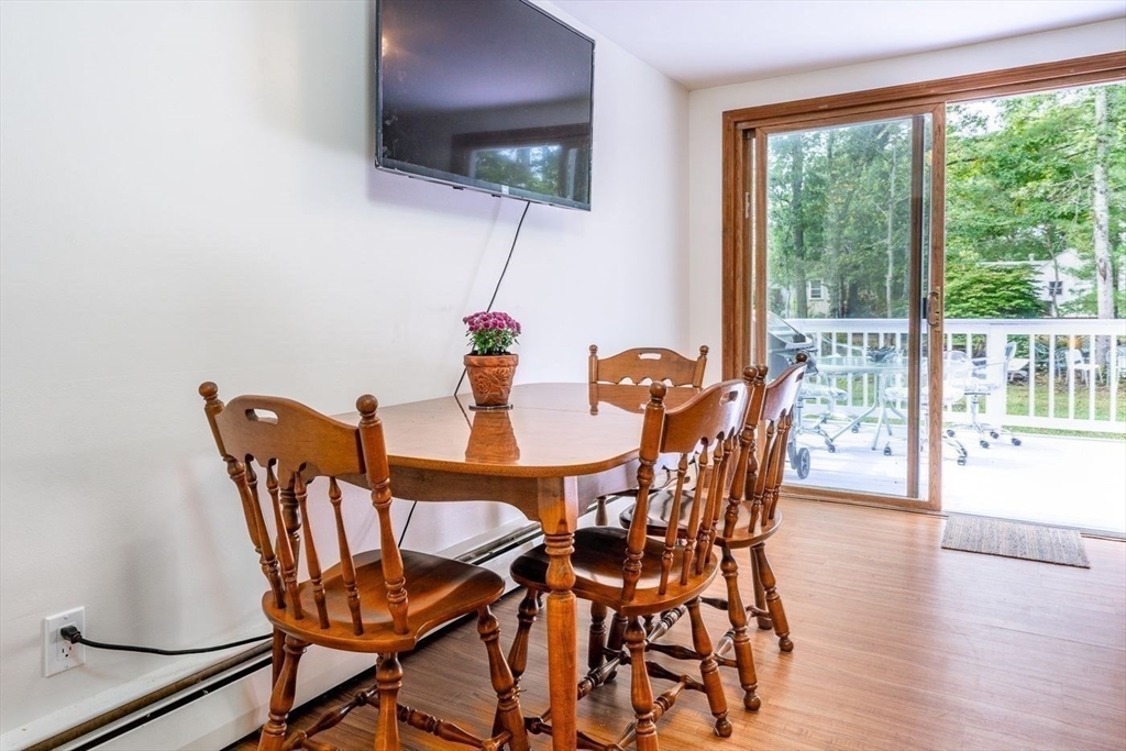 68 Deepwood Dr.