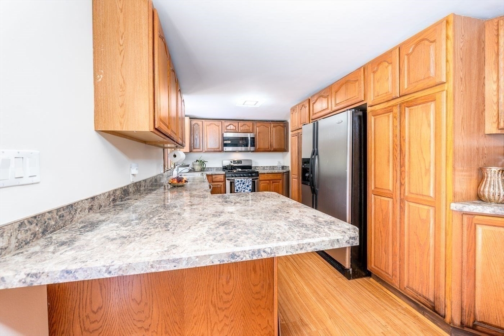 68 Deepwood Dr.