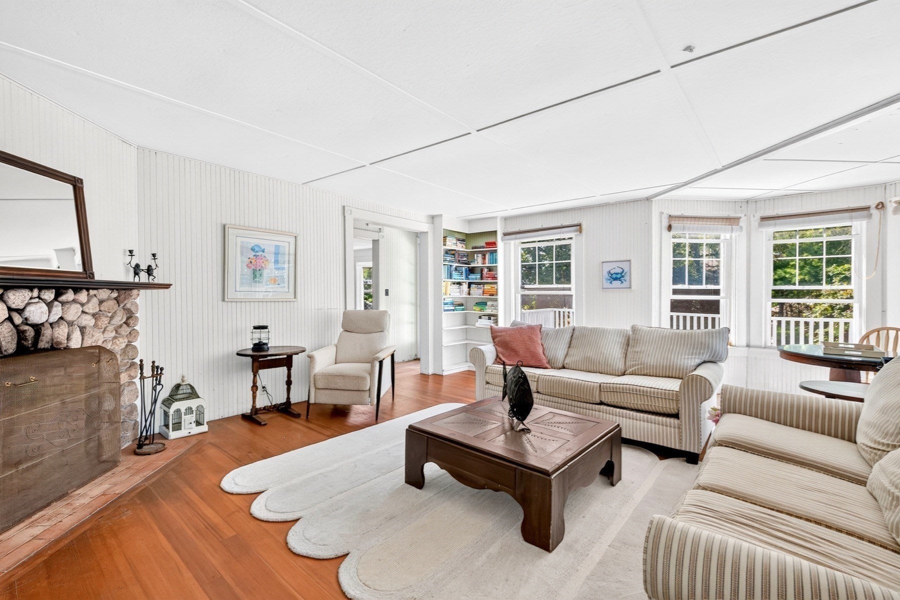 34 Pequossett Ave, Falmouth, MA Photo #14