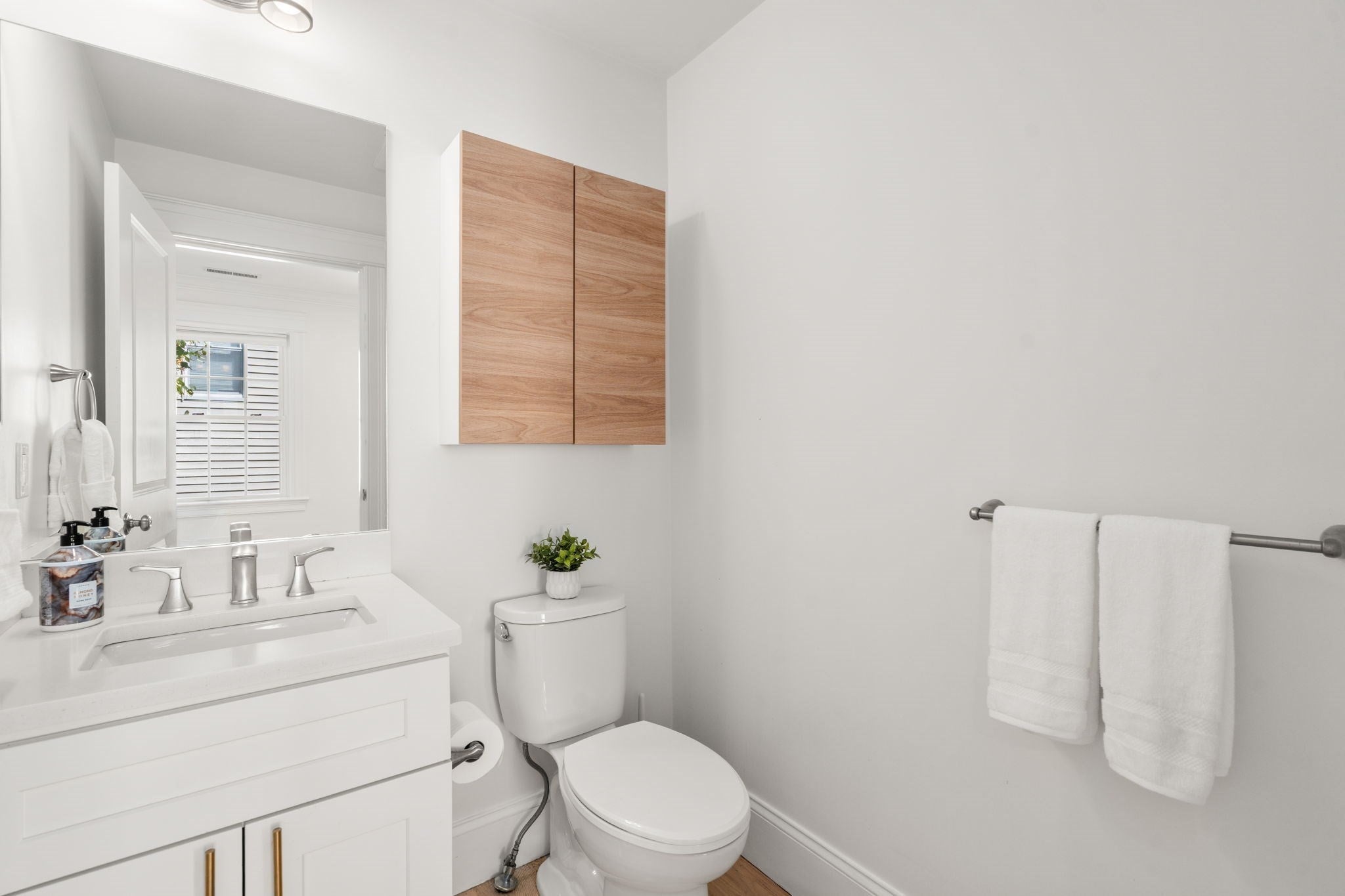 156 Ash Street #2, Waltham, MA, 156 Ash Street #2, Waltham, MA Photo #13