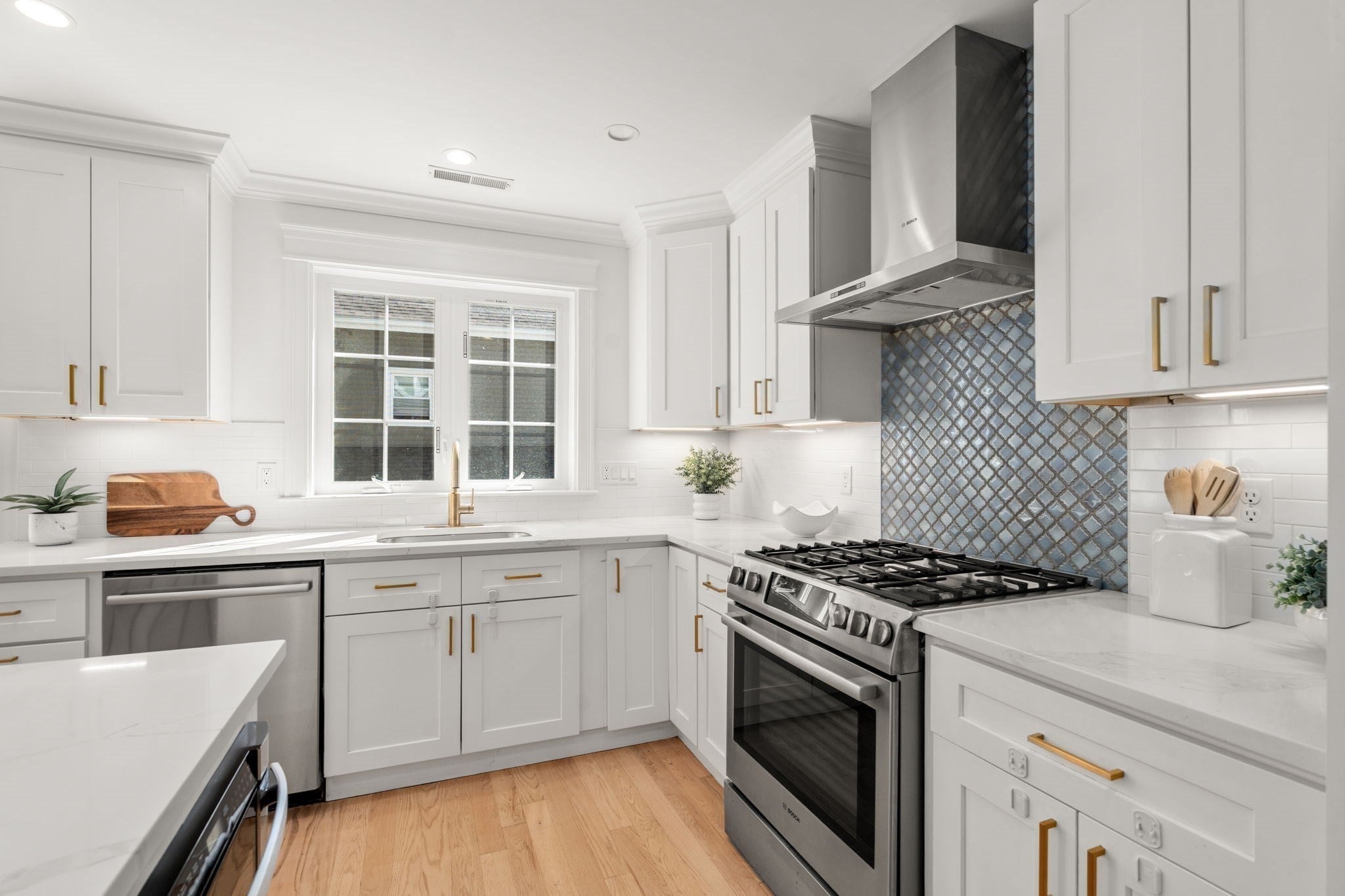 156 Ash Street #2, Waltham, MA, 156 Ash Street #2, Waltham, MA Photo #6