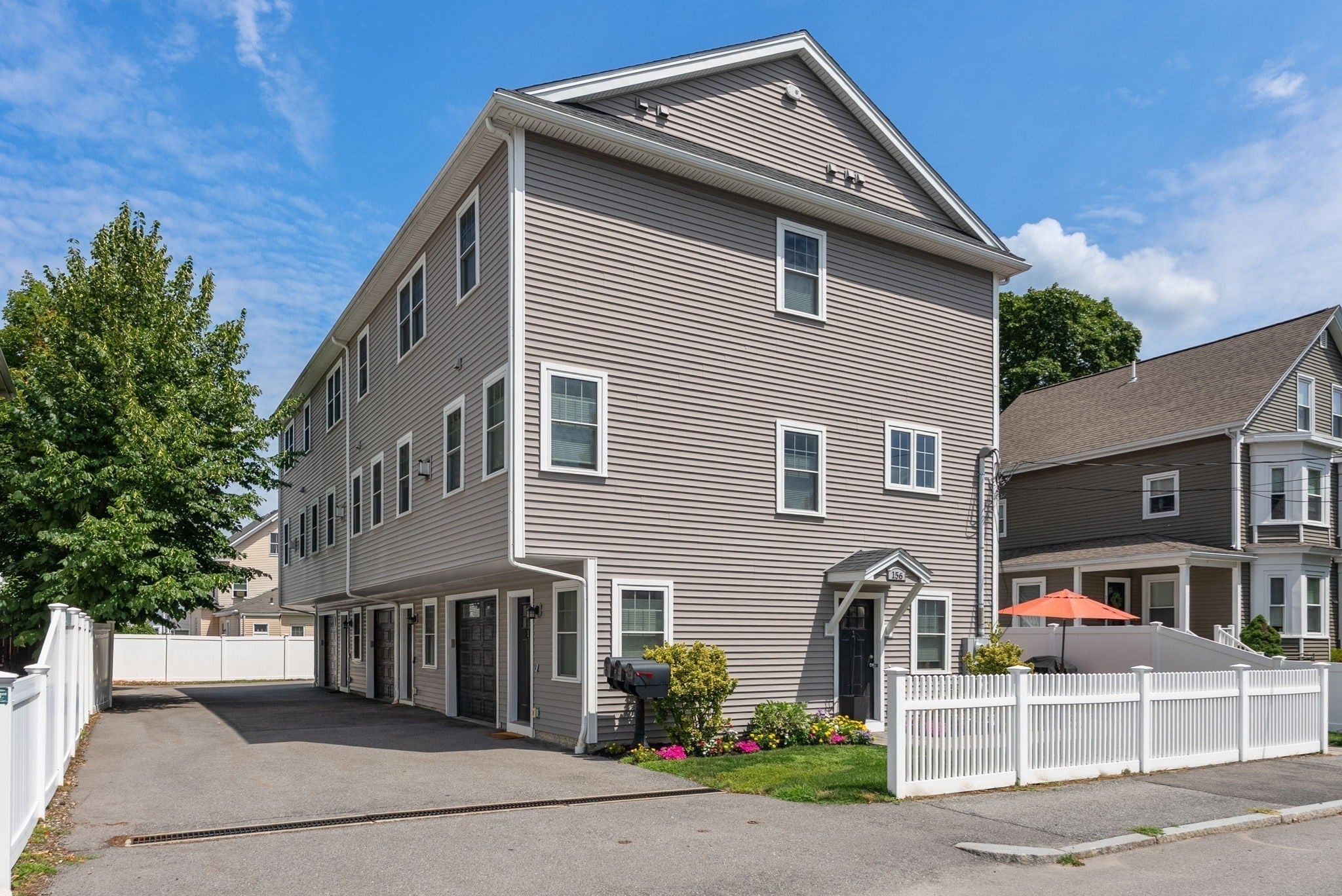 156 Ash Street #2, Waltham, MA, 156 Ash Street #2, Waltham, MA Photo #1