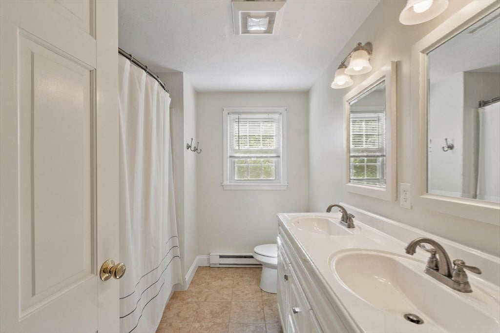 4 Lantern Lane, Shrewsbury, MA, 4 Lantern Lane, Shrewsbury, MA Photo #34