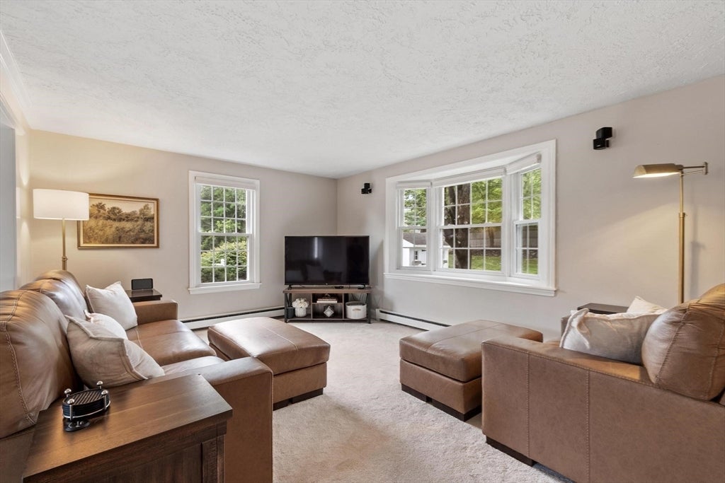 4 Lantern Lane, Shrewsbury, MA, 4 Lantern Lane, Shrewsbury, MA Photo #18
