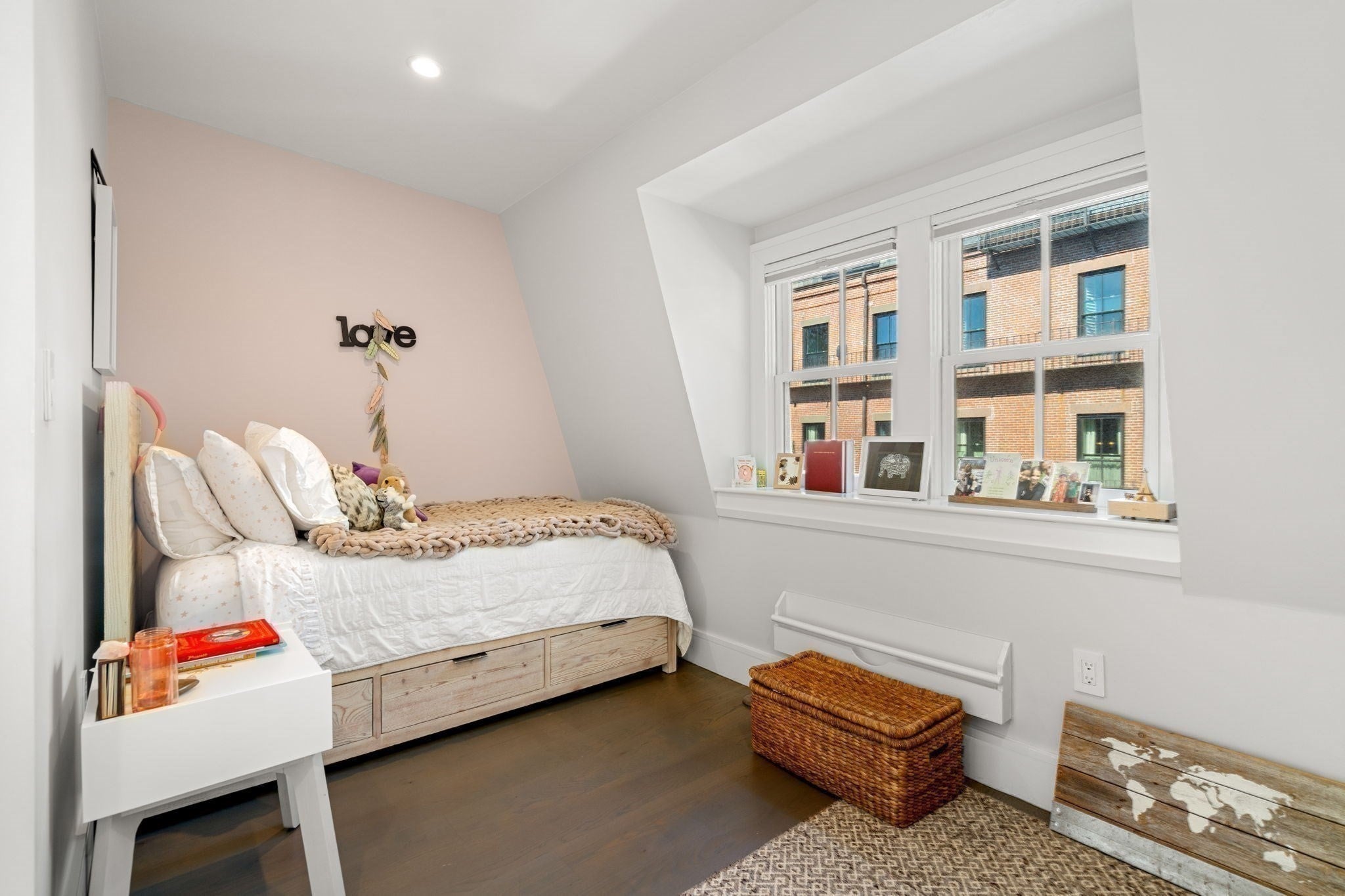 12 1/2 Lawrence ST, Boston, MA, 12 1/2 Lawrence ST, Boston, MA Photo #28