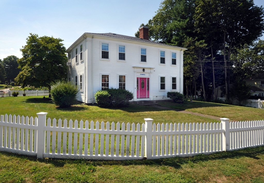 693 Commercial St