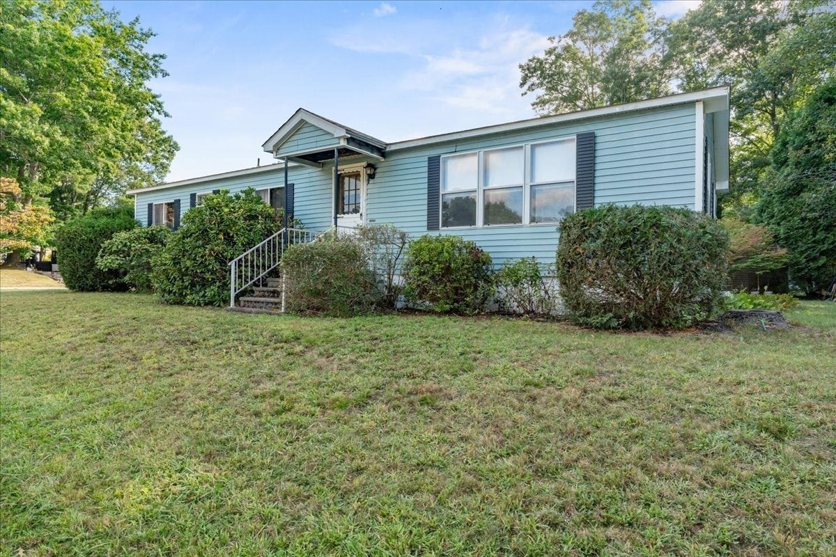 36 Silver Birch Ln