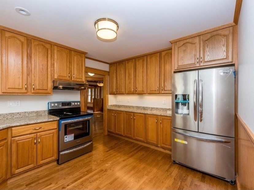 16 Trowbridge St 2nd Floor