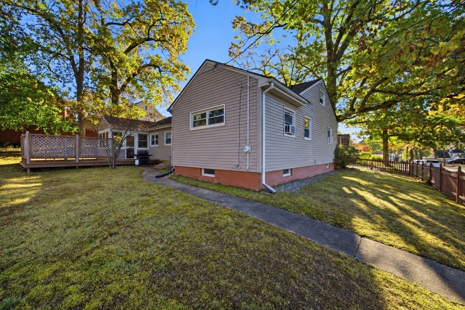 26 Fern St, Springfield, MA, 26 Fern St, Springfield, MA Photo #8