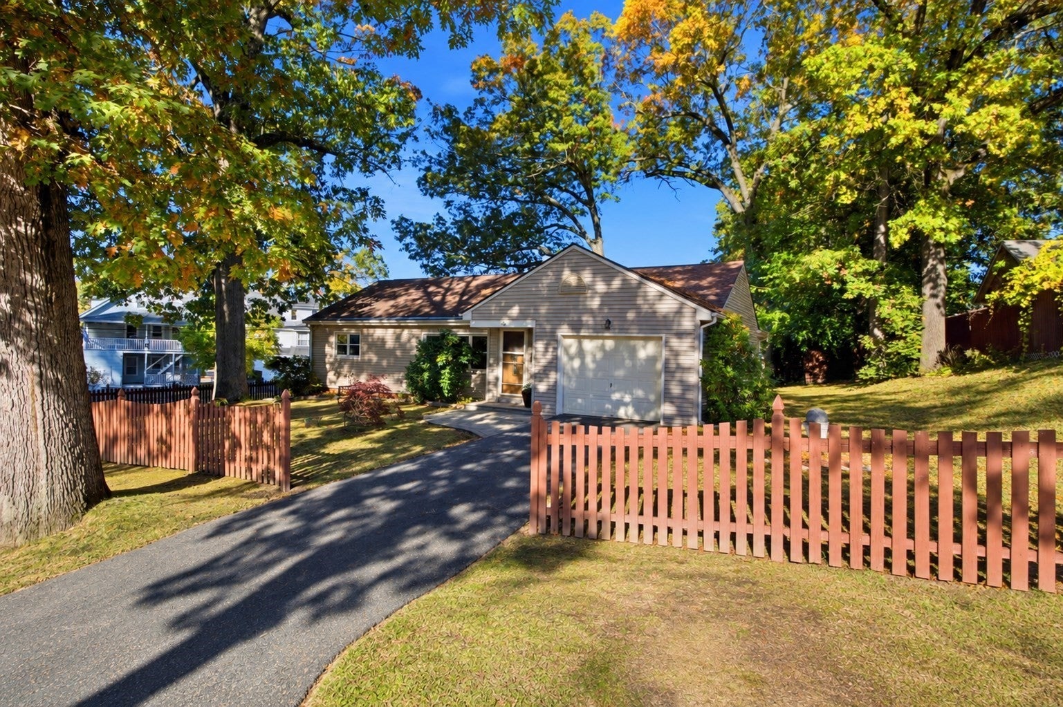 26 Fern St, Springfield, MA, 26 Fern St, Springfield, MA Photo #13