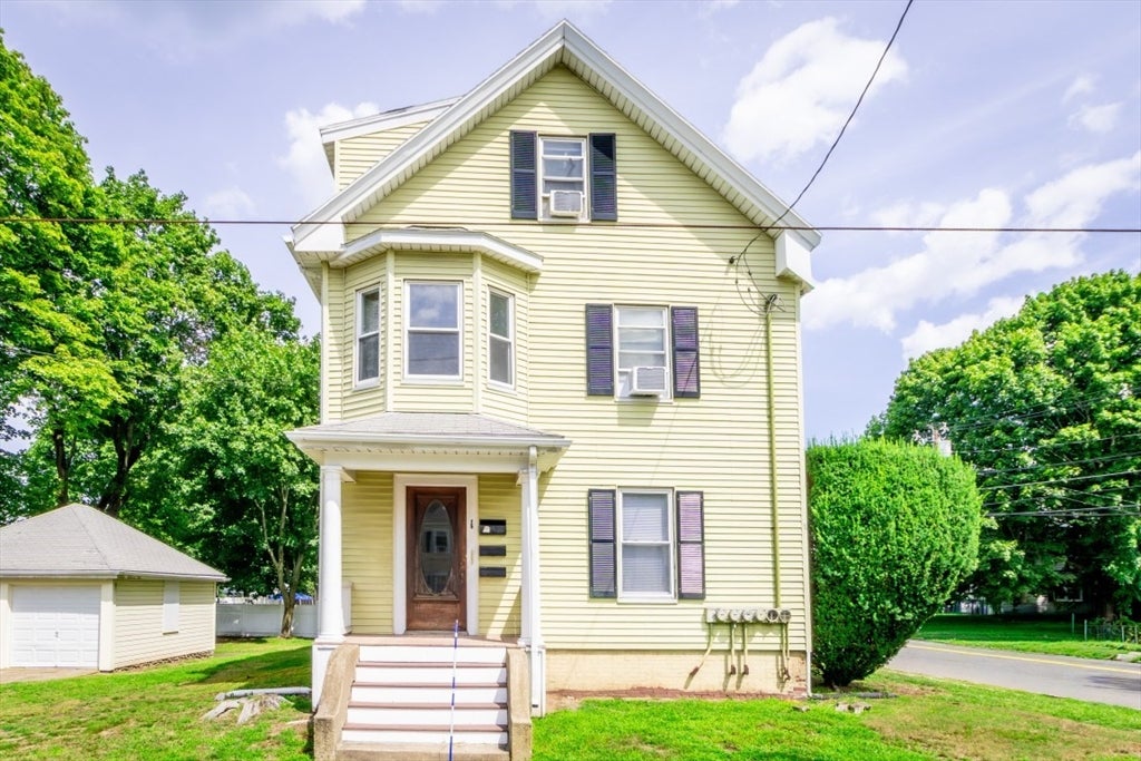 1 Lincoln Street 1