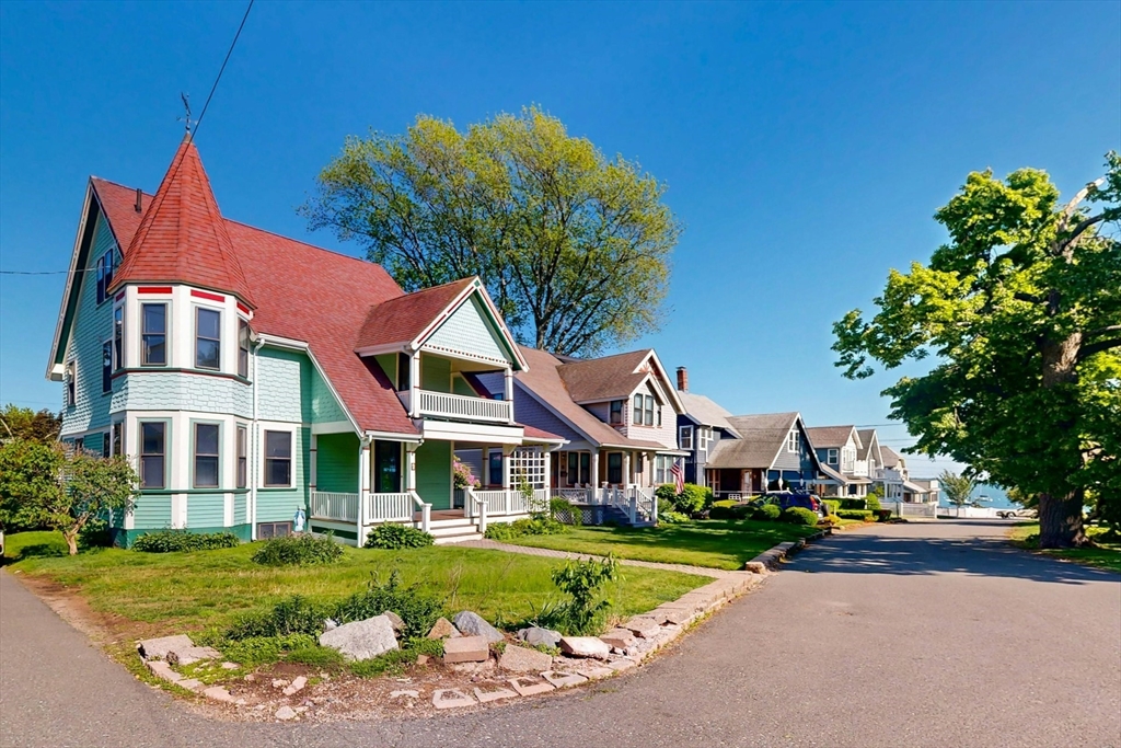 4 Woodside Park