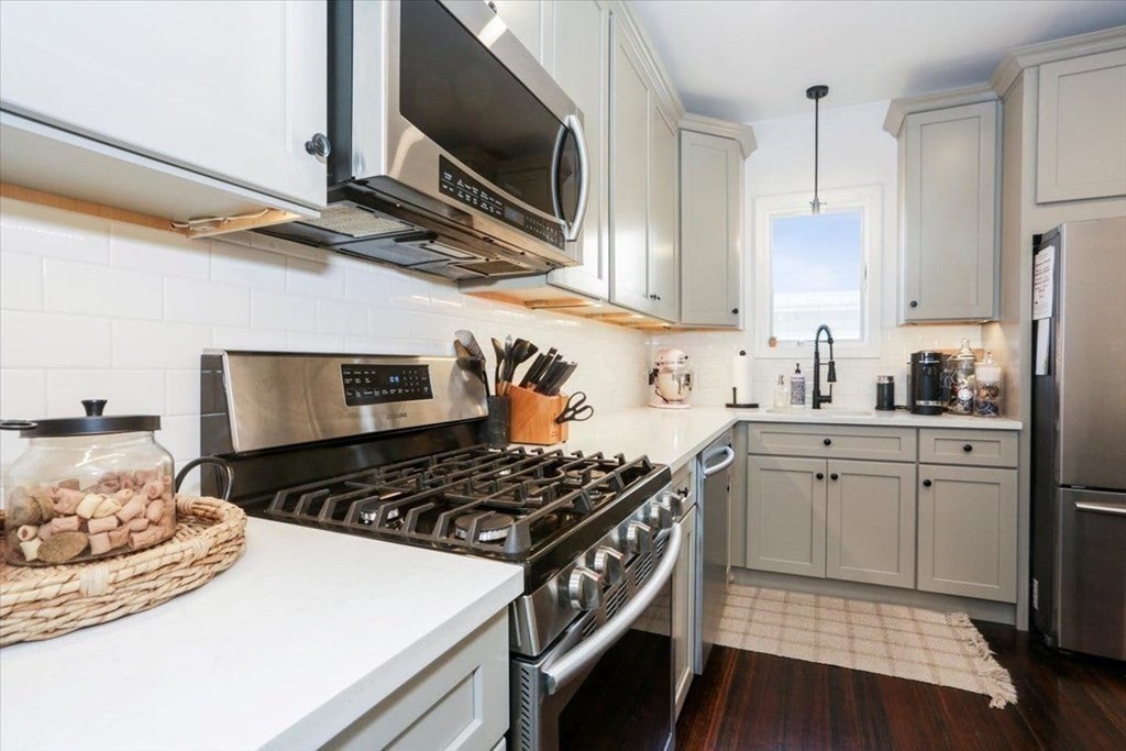 50 Trident Ave #C, Winthrop, MA Photo #1