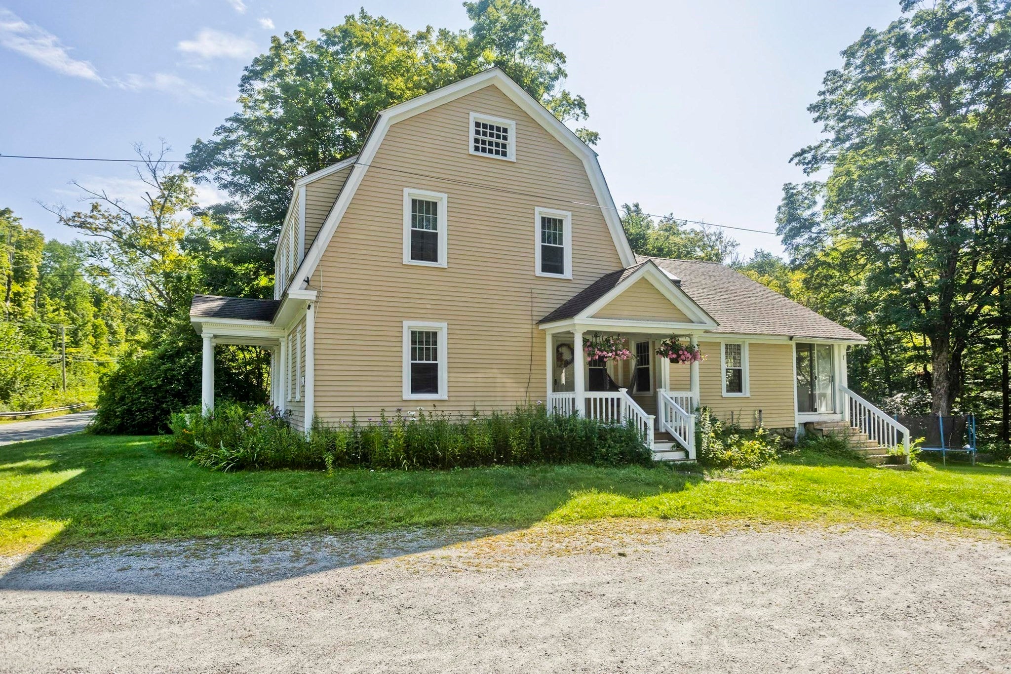 1529 Main Rd