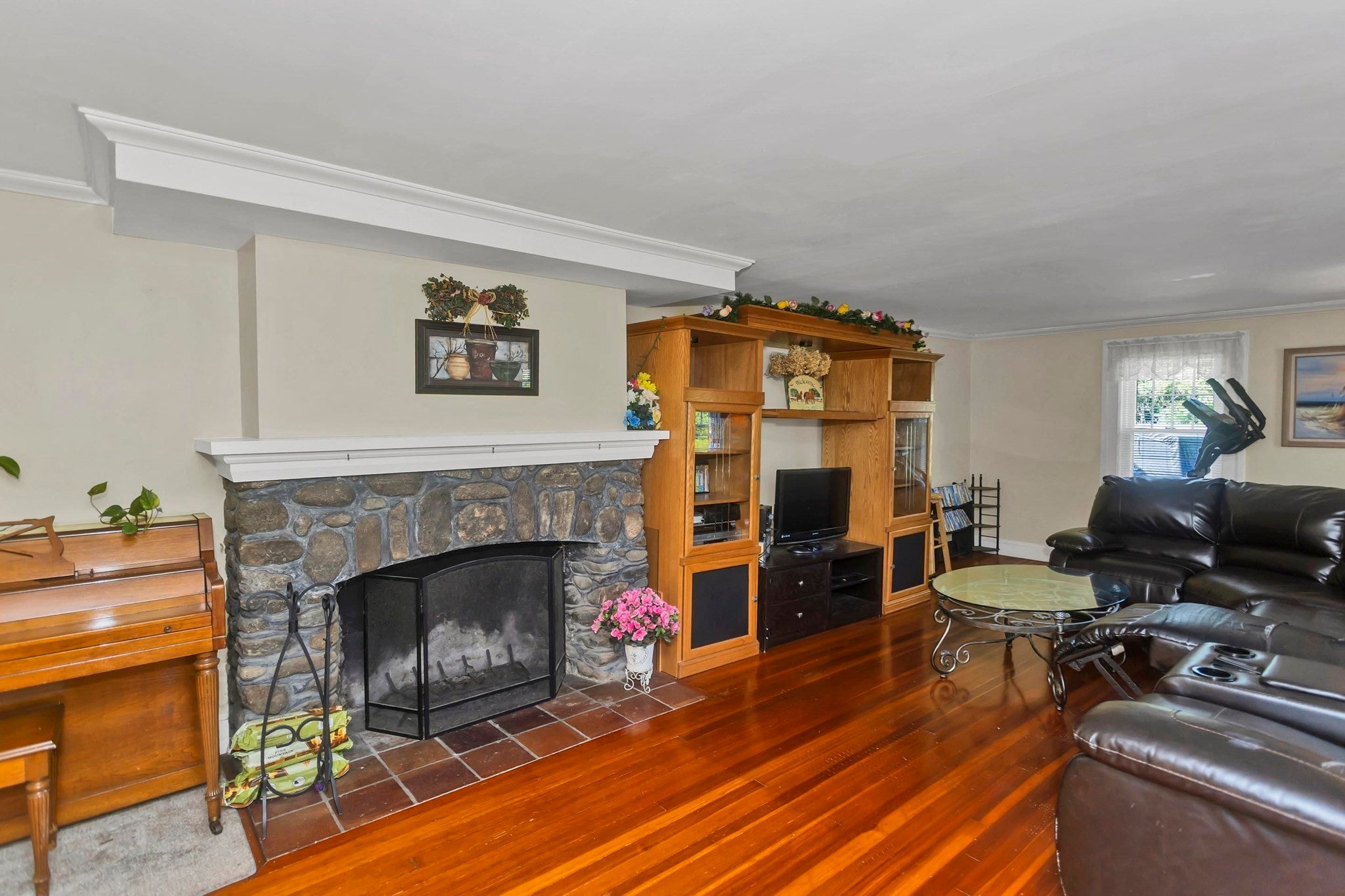 1529 Main Rd, Granville, MA Photo #8
