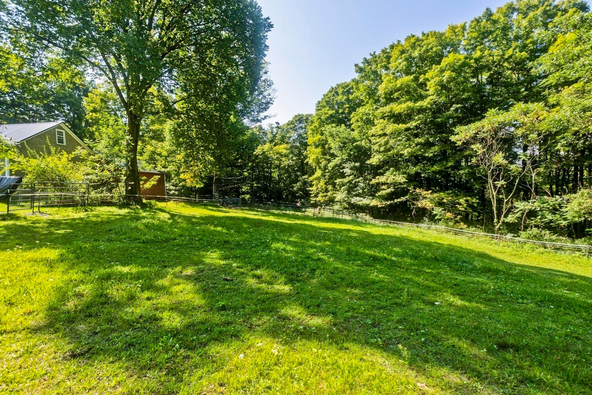 1529 Main Rd, Granville, MA Photo #29