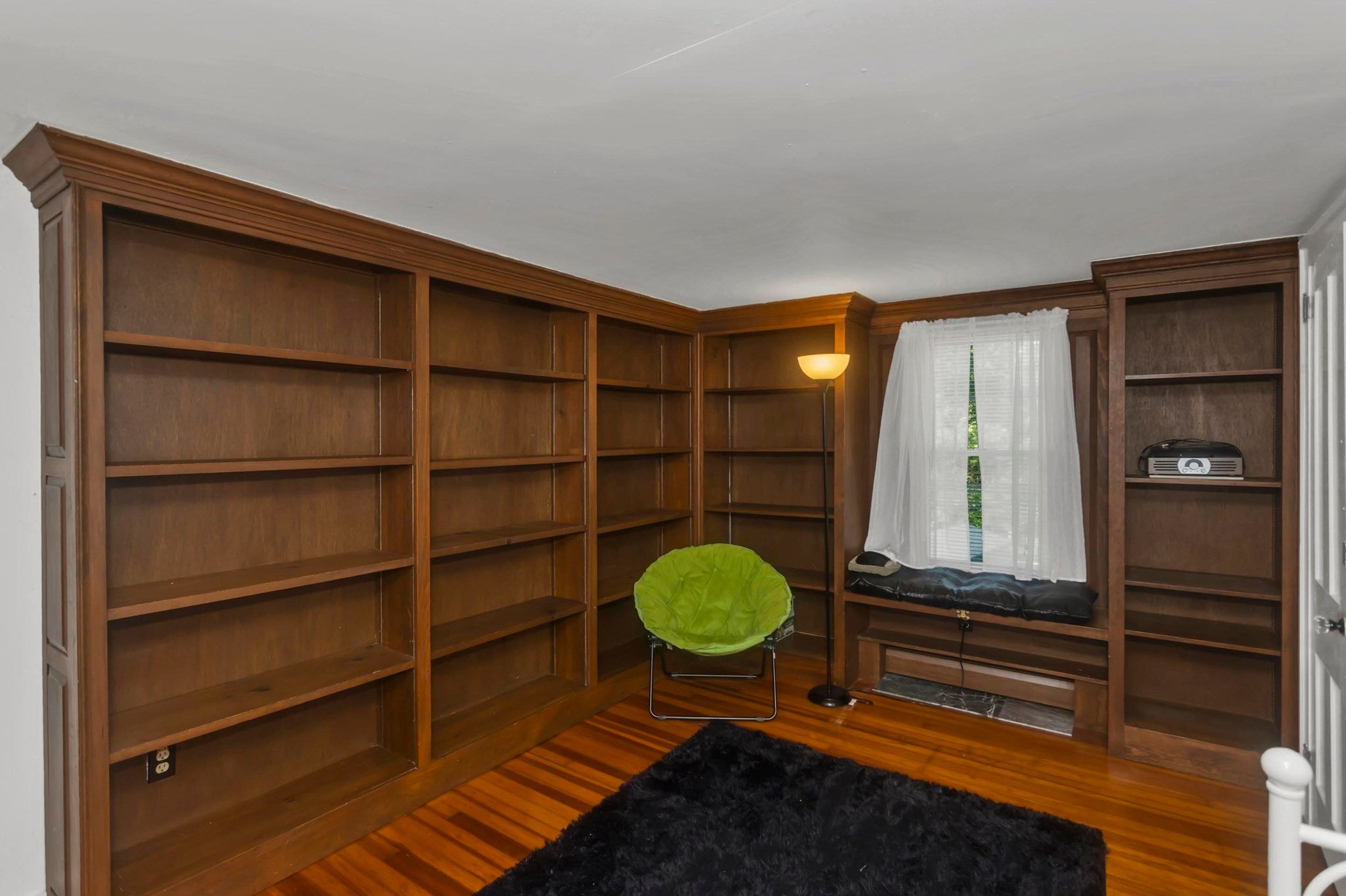 1529 Main Rd, Granville, MA Photo #12