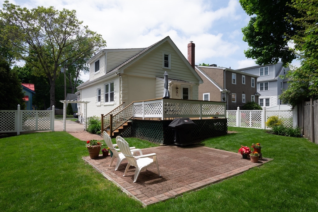 79 Sylvester Ave