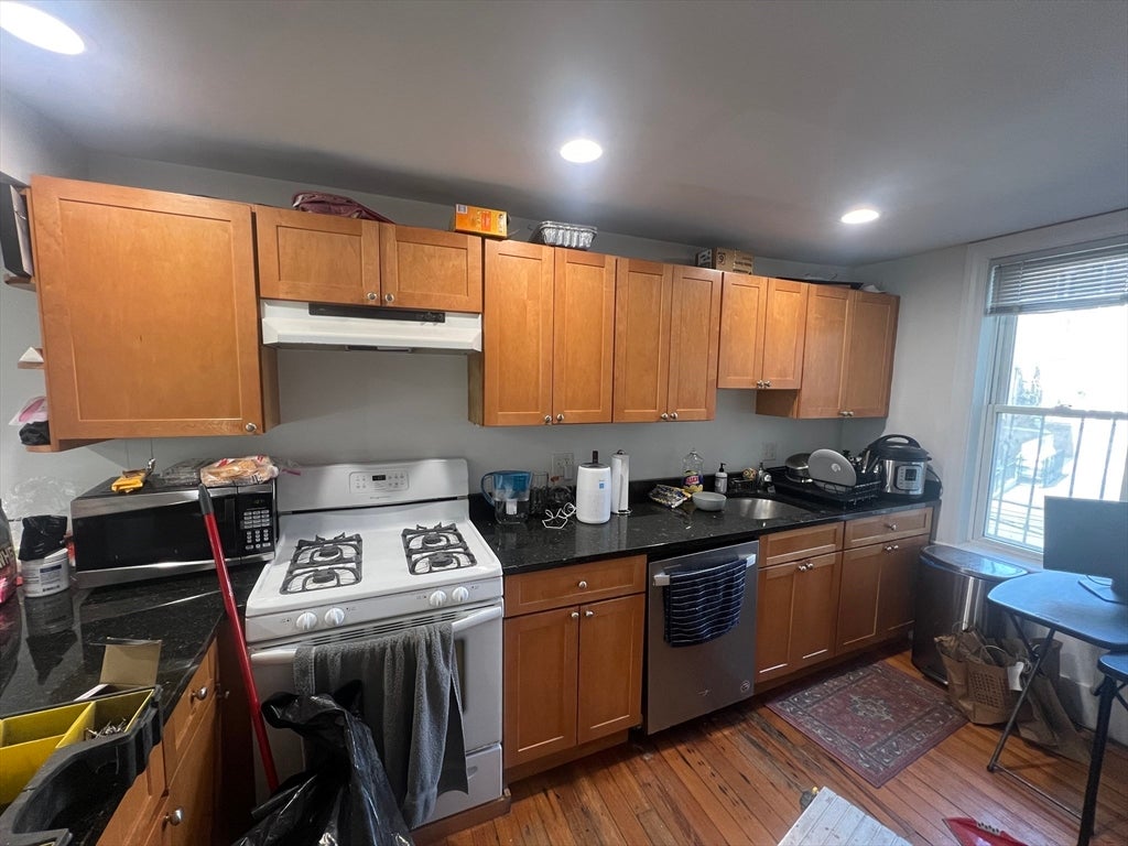 15 Cooper Street, Boston, MA Photo #14