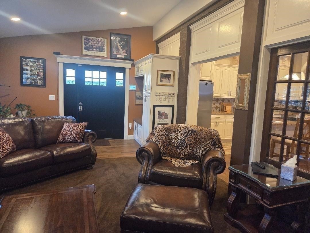 609 Armistice BLVD, Pawtucket, RI, 609 Armistice BLVD, Pawtucket, RI Photo #16