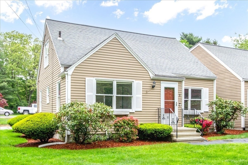 88 Cocasset St 1