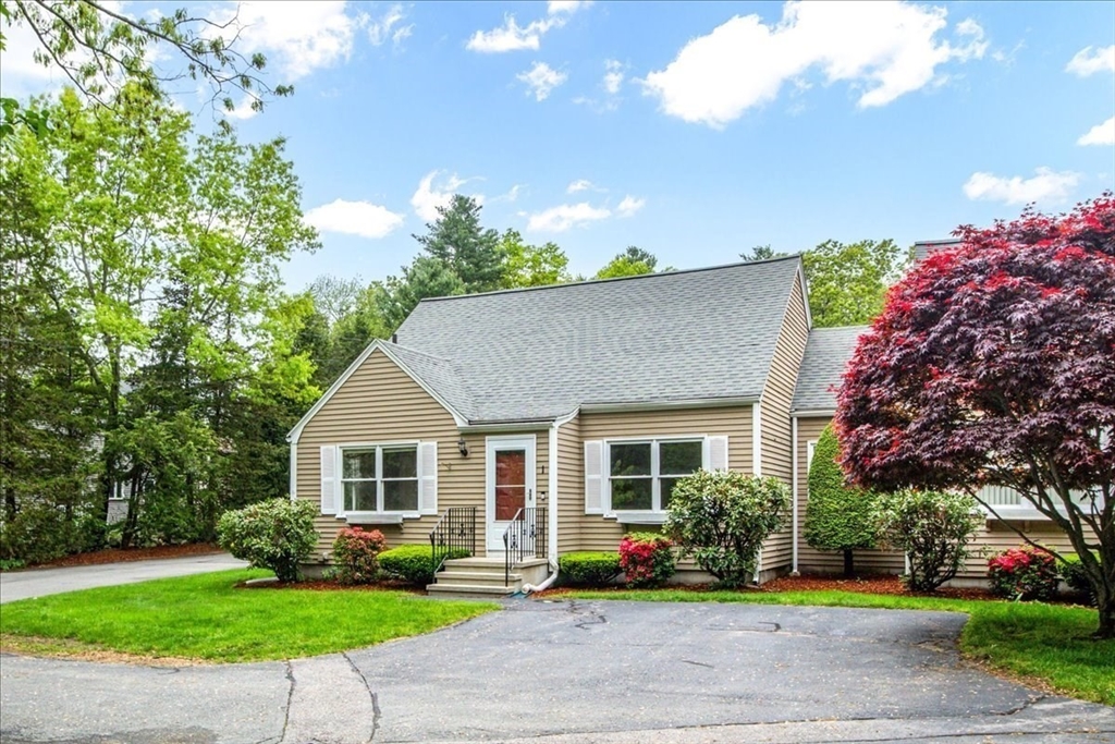 88 Cocasset St 1