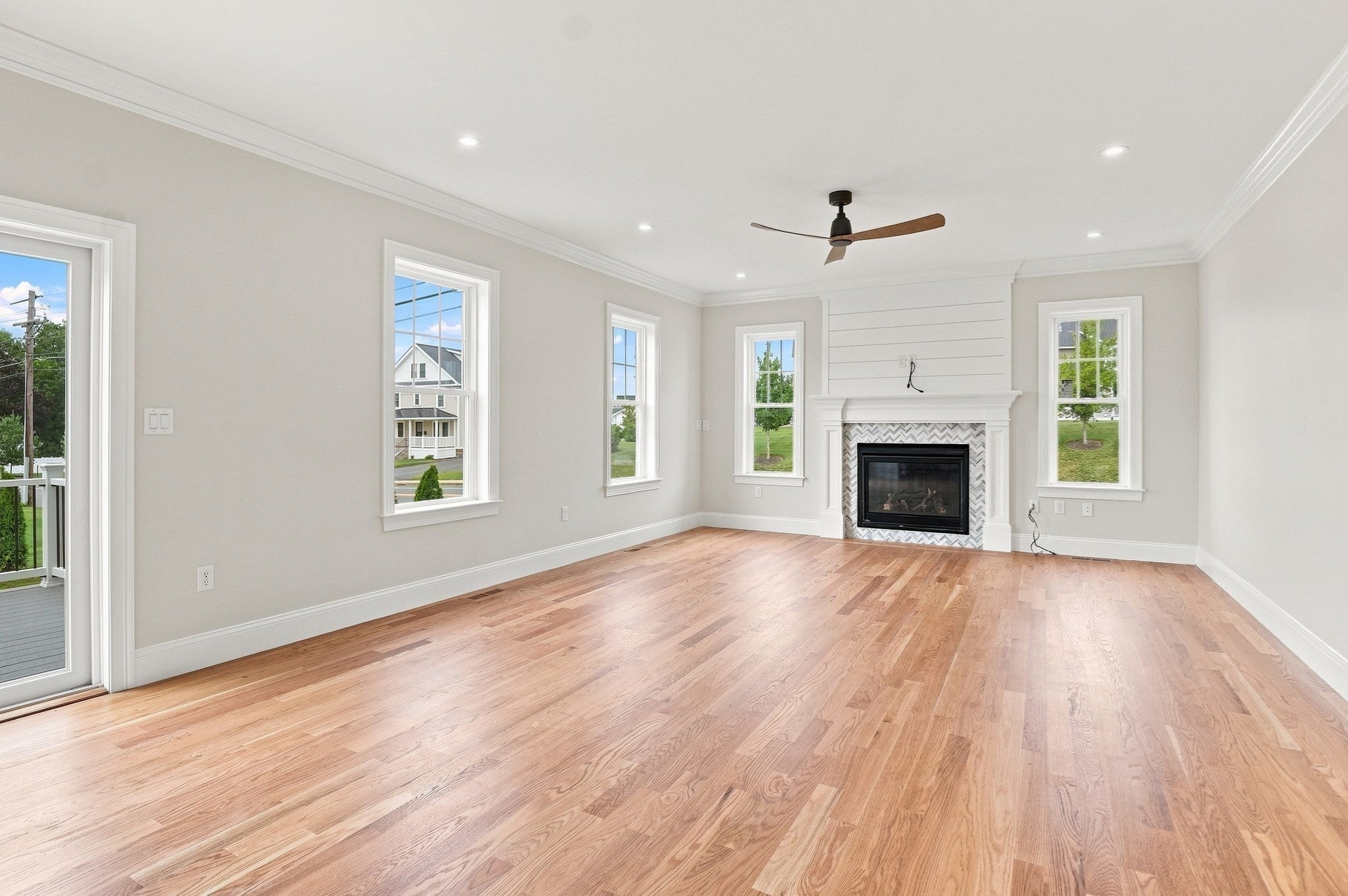 36 Ferullo Drive, Woburn, MA Photo #12