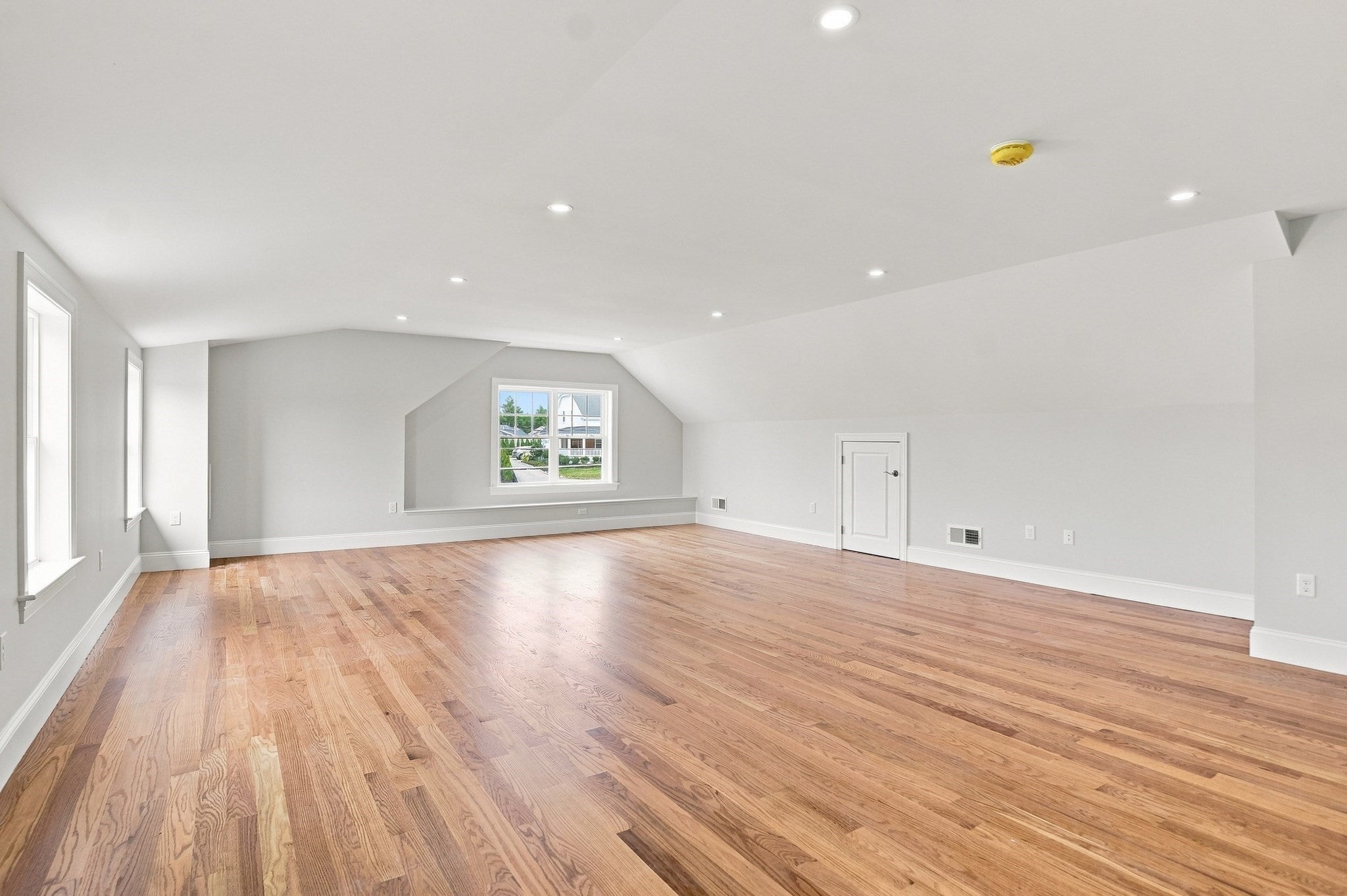 36 Ferullo Drive, Woburn, MA Photo #27