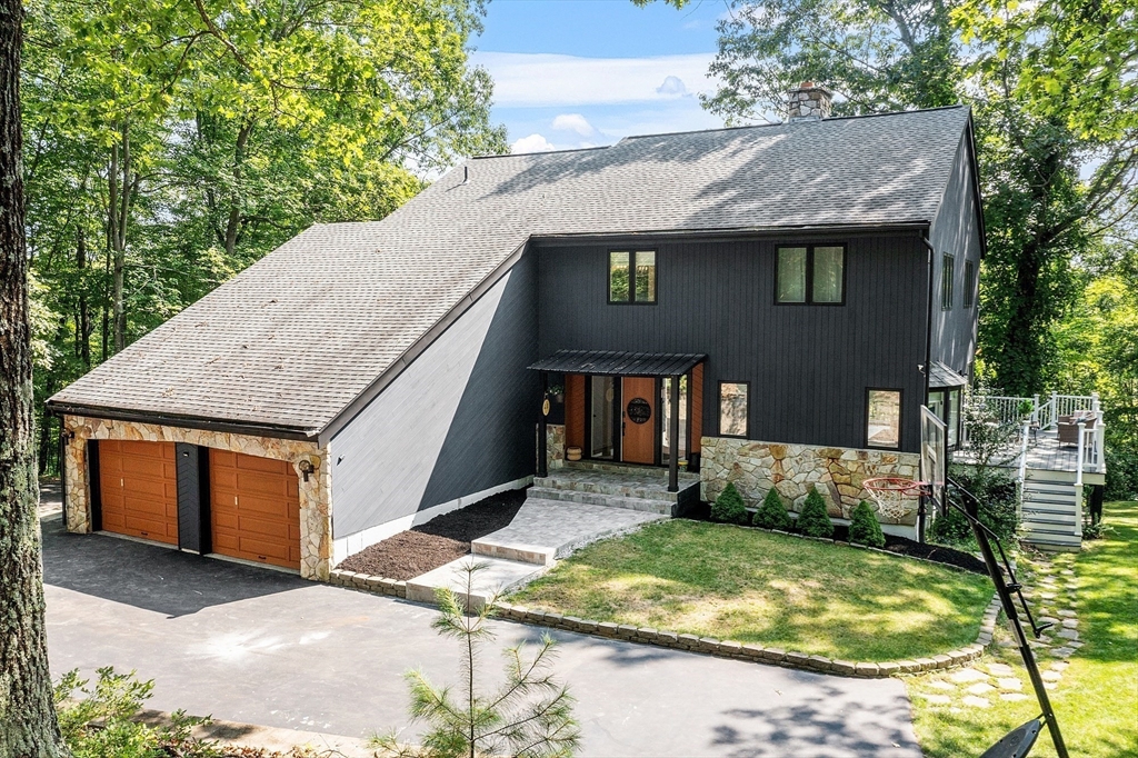 7 Birch Hill Road
