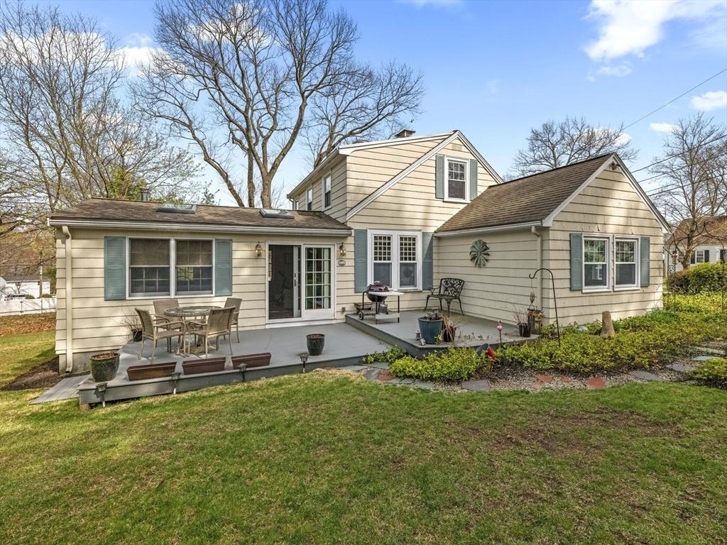 7 Fernwood Rd