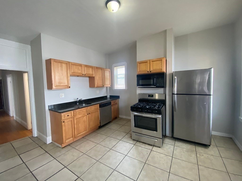 34 Speedwell Street, Boston, MA Photo #8